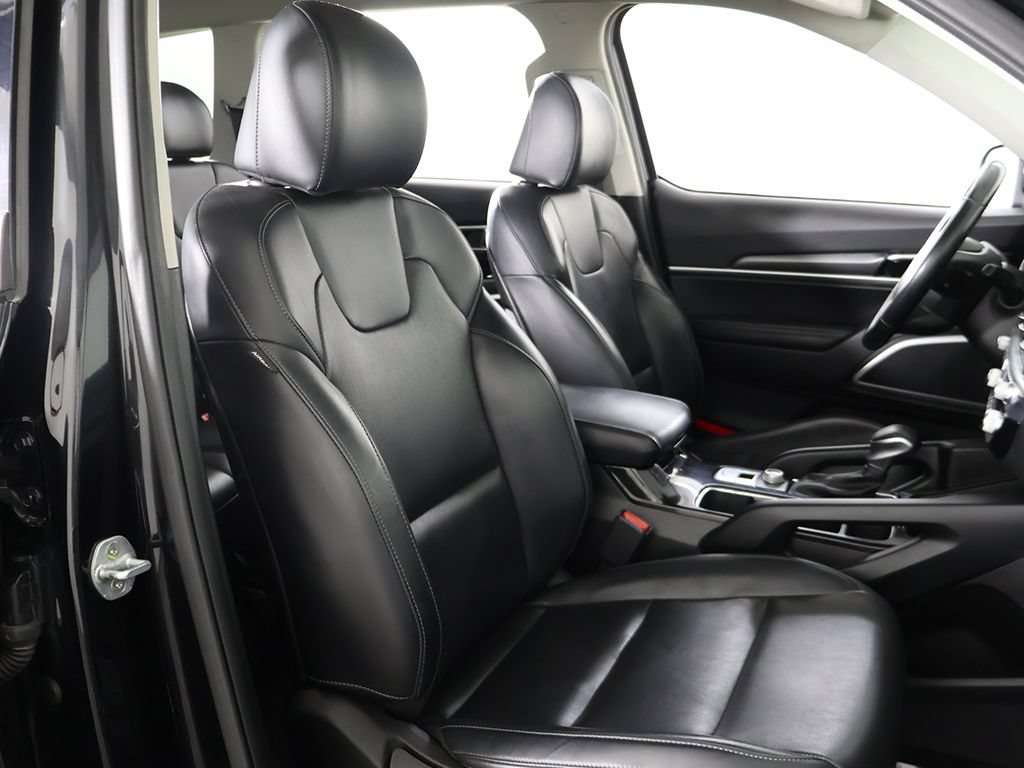 Used 2022 Kia Telluride LX FWD image 31