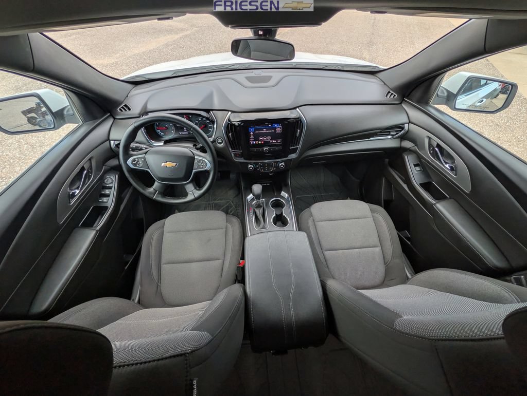 Used 2023 Chevrolet Traverse LT w/ LPO, Floor Liner Package AWD/4WD image 19