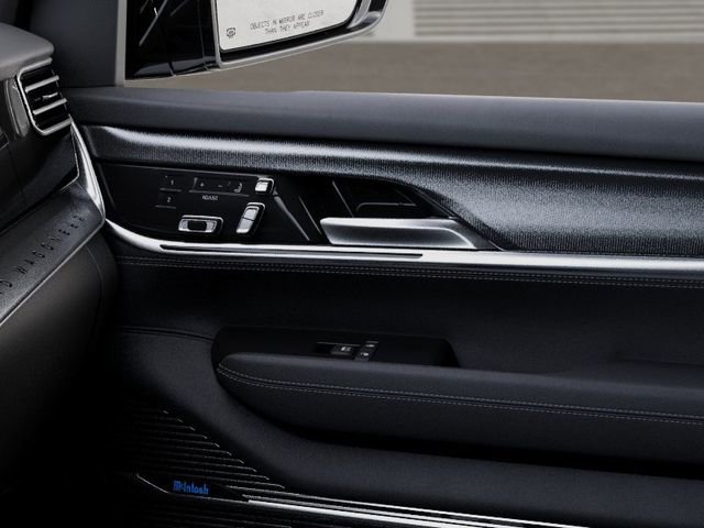 New 2026 Jeep Grand Wagoneer Summit w/ Premium Group III image 25