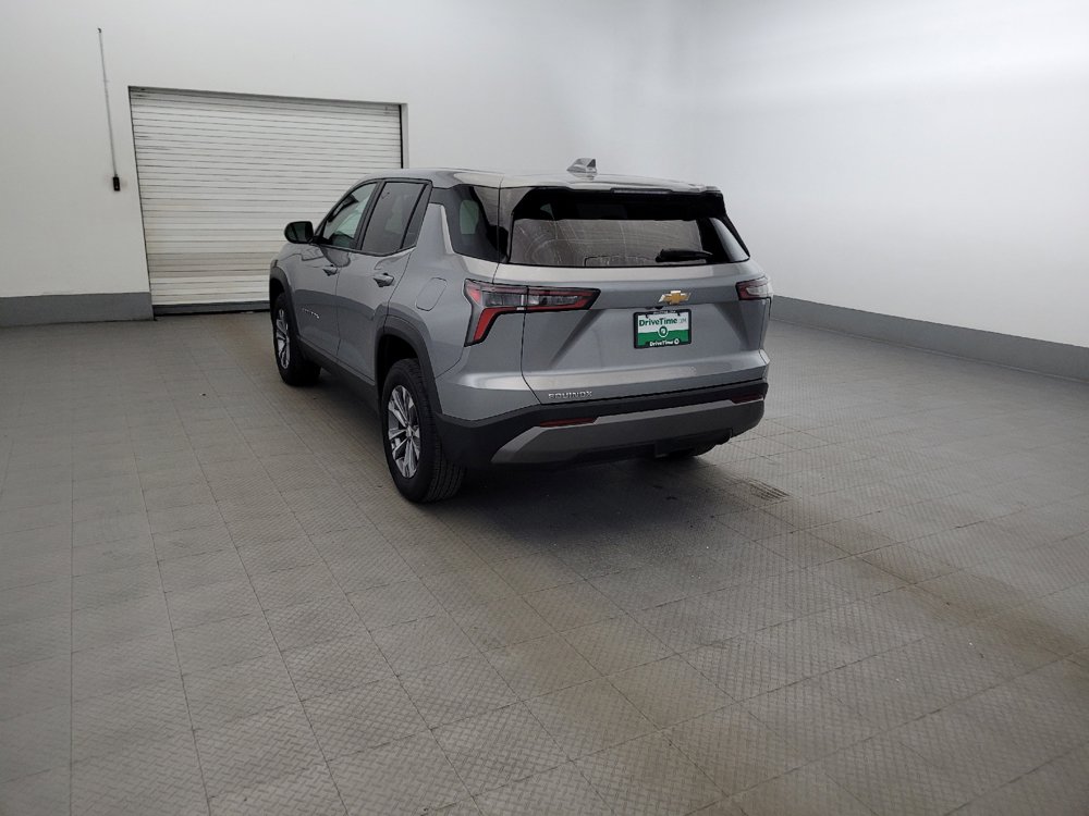 Used 2025 Chevrolet Equinox LT FWD image 5