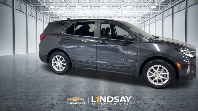 Certified 2022 Chevrolet Equinox LT image 3