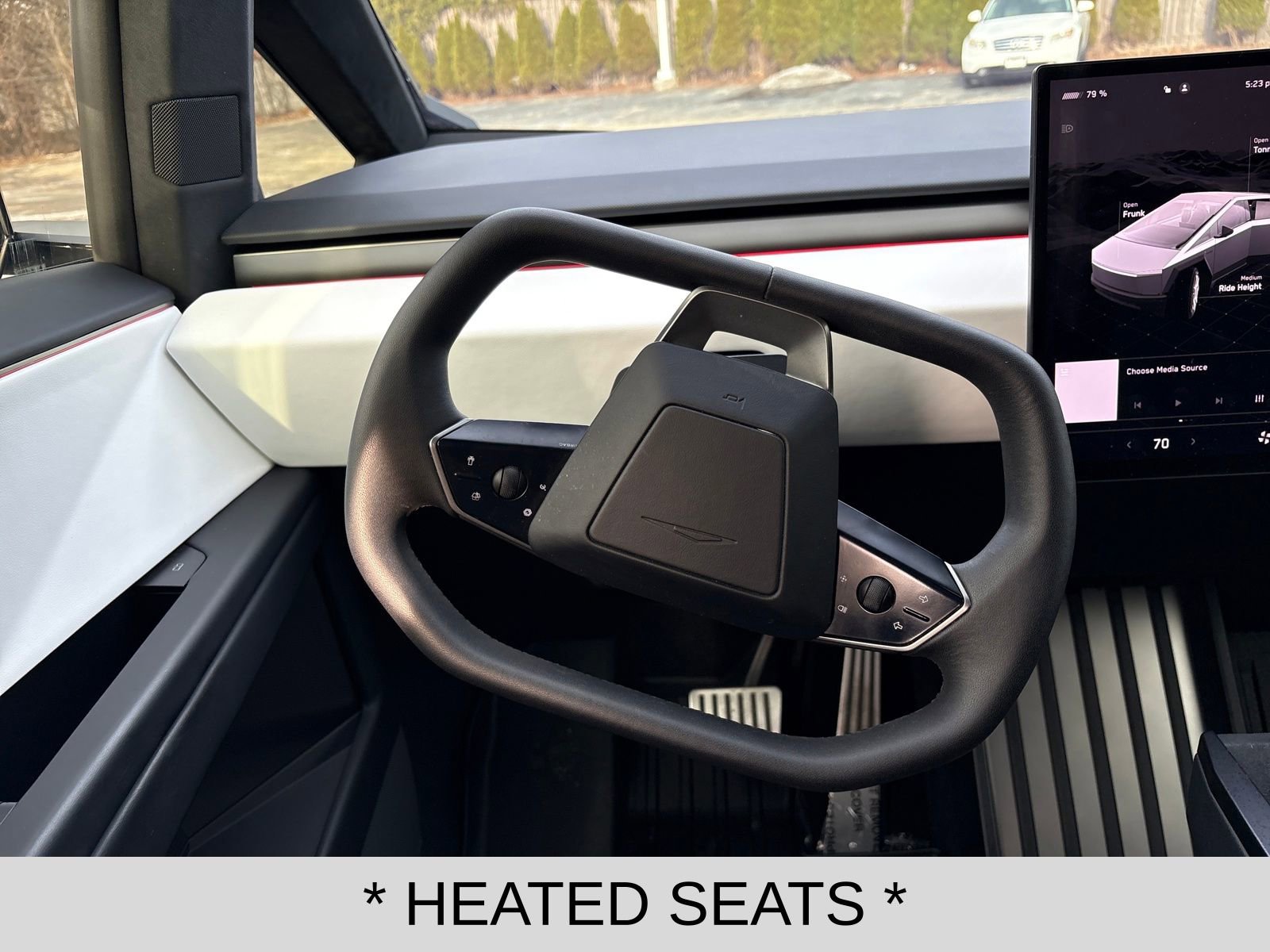 Used 2024 Tesla Cybertruck AWD Crew Cab image 14