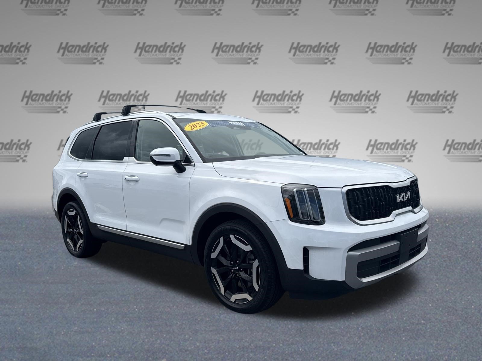 Used 2023 Kia Telluride EX w/ EX Captain's Chair Package AWD/4WD video 2