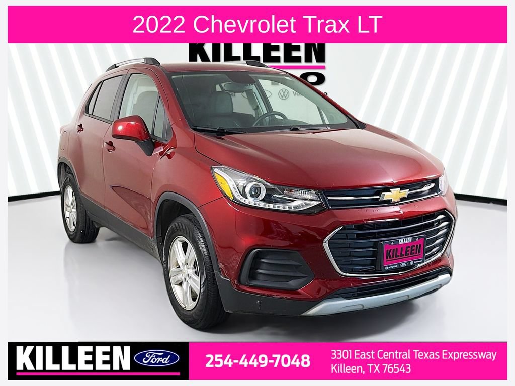 Used 2022 Chevrolet Trax LT w/ LT Convenience Package AWD/4WD image 1