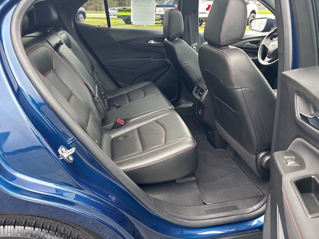 Used 2022 Chevrolet Equinox RS w/ RS Leather Package image 31