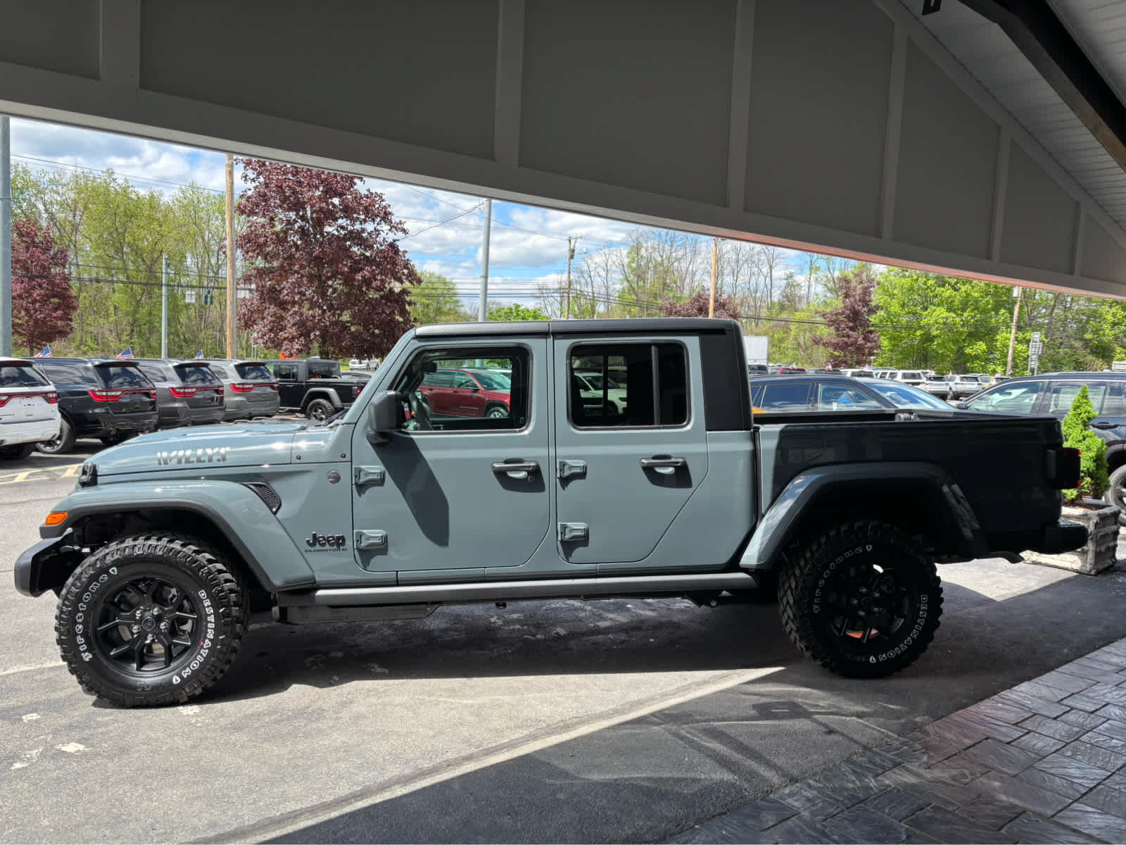 New 2026 Jeep Gladiator Sport AWD/4WD image 4