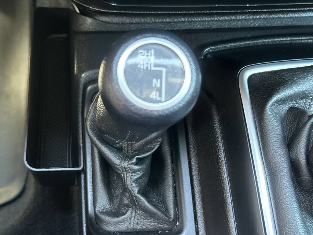 Used 2018 Jeep Wrangler Unlimited Sport S AWD/4WD image 27