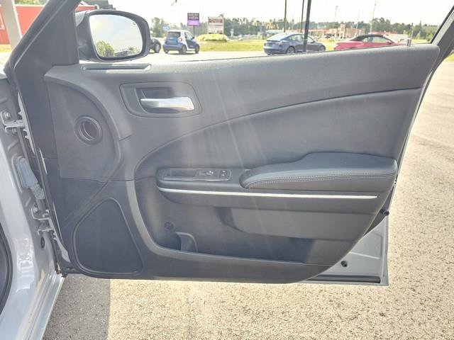Used 2022 Dodge Charger SXT w/ Leather Interior Group image 24