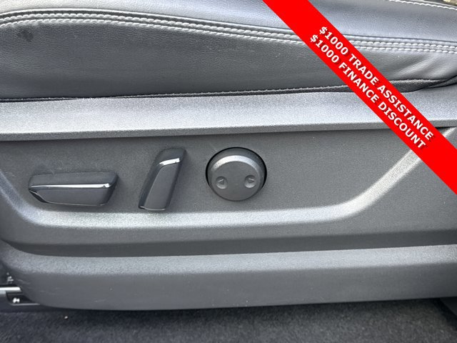 Certified 2025 Nissan Armada SL w/ Captain's Chari Seat Package image 18