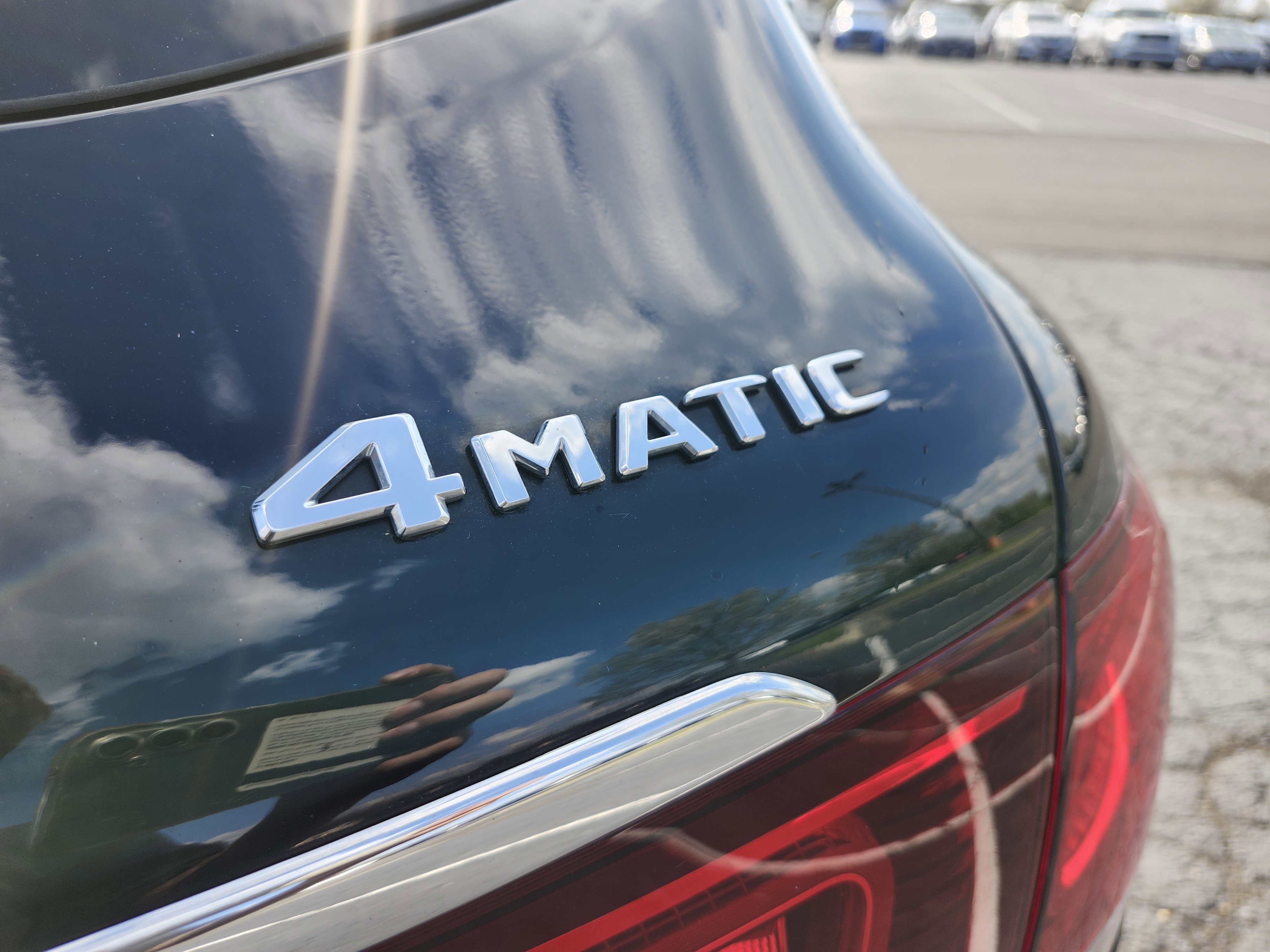 Used 2020 Mercedes-Benz GLC 300 4MATIC image 23