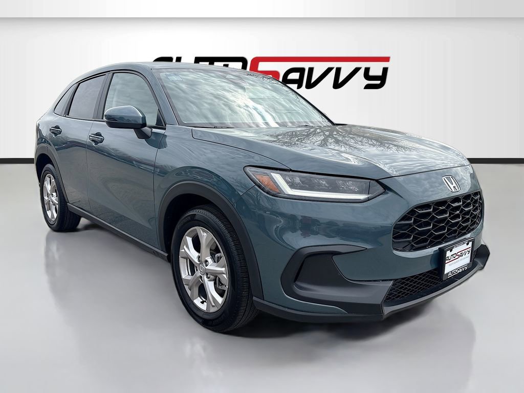 Used 2025 Honda HR-V LX