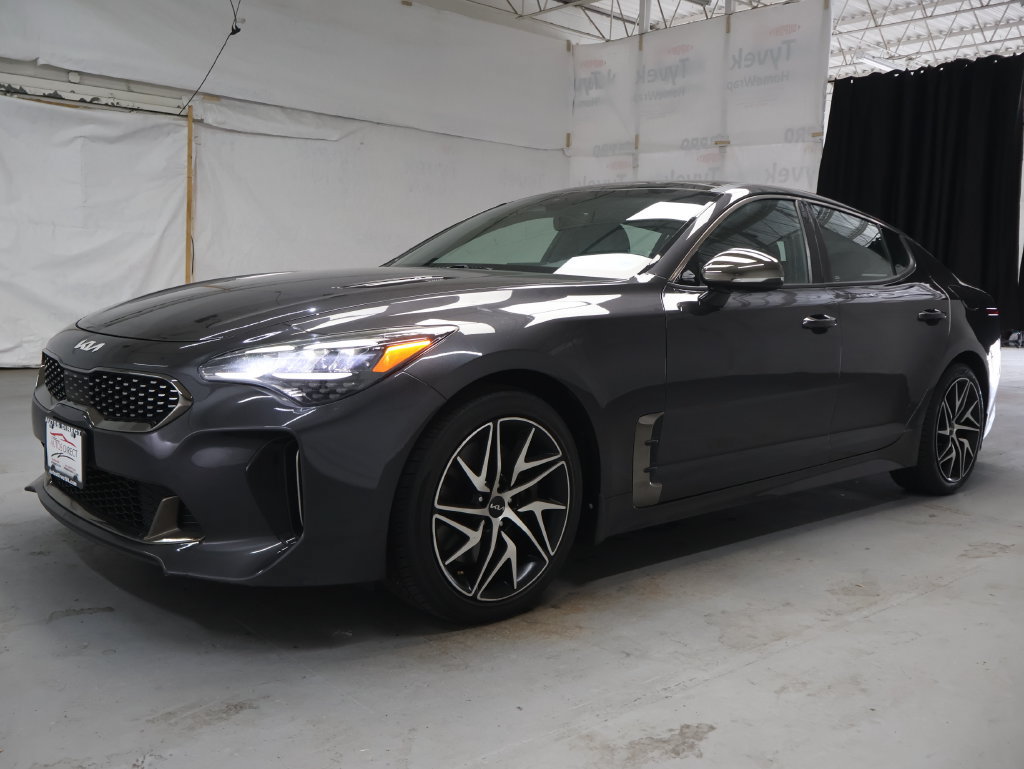 Used 2022 Kia Stinger GT-Line w/ Sun & Sound Package AWD/4WD image 3