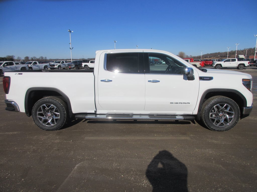 New 2026 GMC Sierra 1500 SLT w/ SLT Premium Plus Package image 3