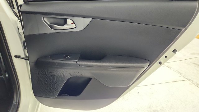 Used 2021 Kia Forte Sedan FWD image 24