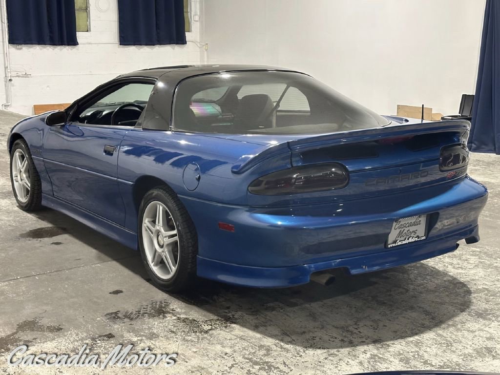 Used 1996 Chevrolet Camaro Z28 image 5