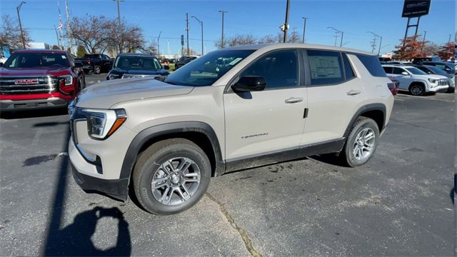 New 2026 GMC Terrain Elevation w/ LPO, Floor Liner Package image 6