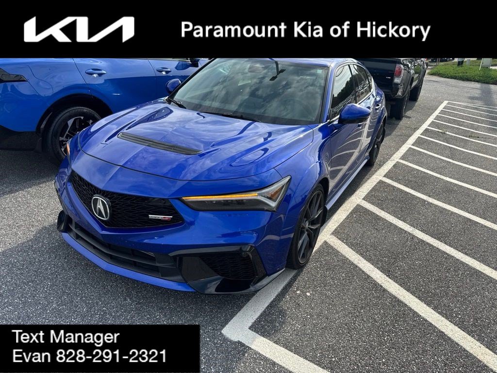 Used 2025 Acura Integra Type S FWD image 2