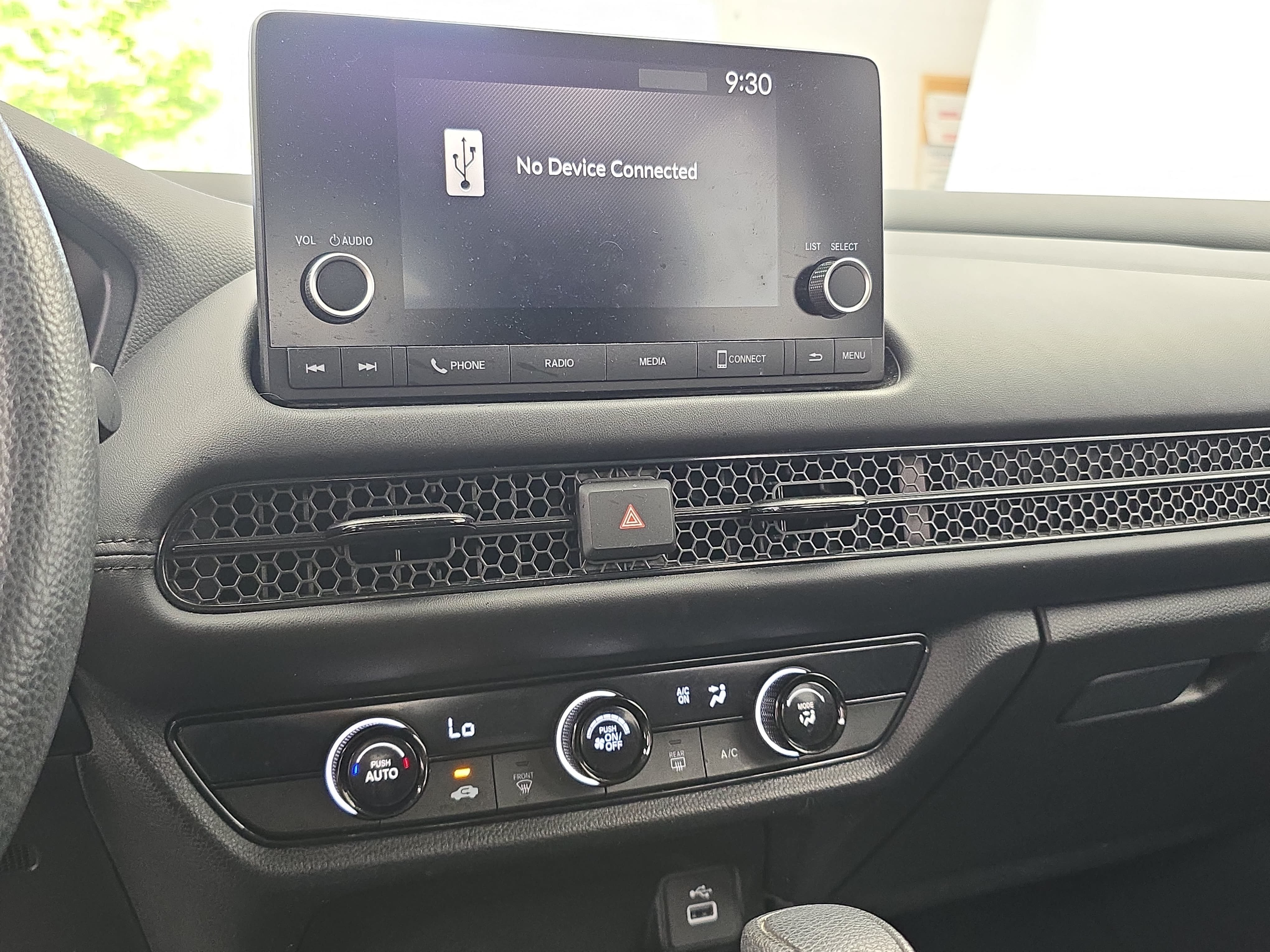 Used 2024 Honda HR-V LX image 19