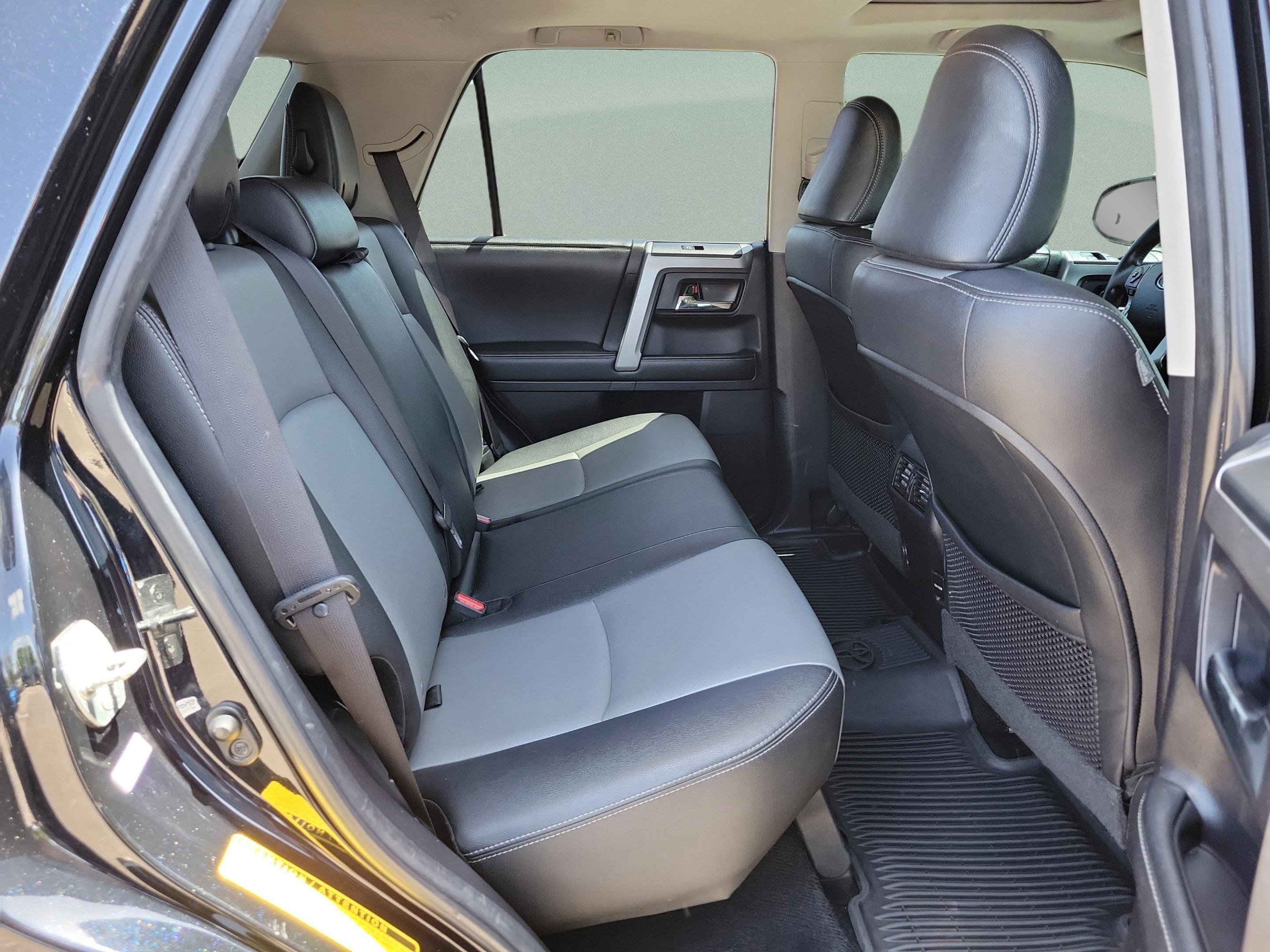 Used 2015 Toyota 4Runner SR5 Premium RWD image 10