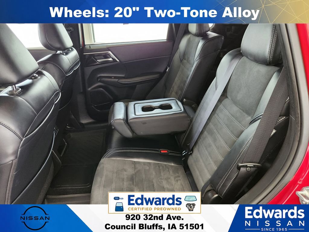Used 2025 Mitsubishi Outlander SE AWD/4WD image 20
