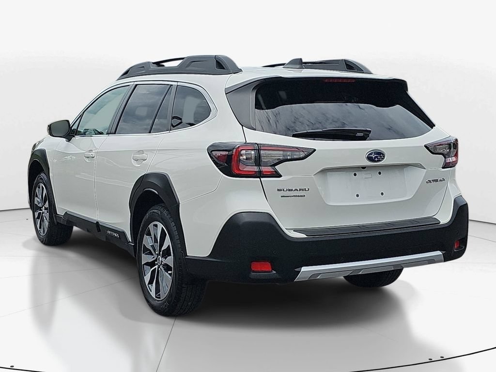 Used 2024 Subaru Outback Limited AWD/4WD image 8