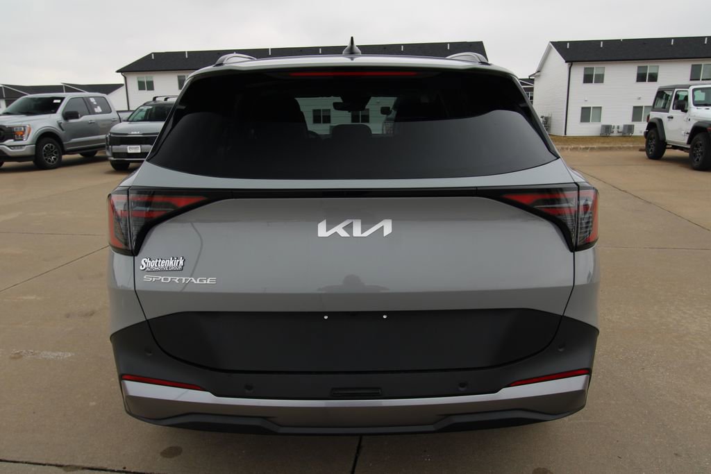 New 2026 Kia Sportage EX image 14