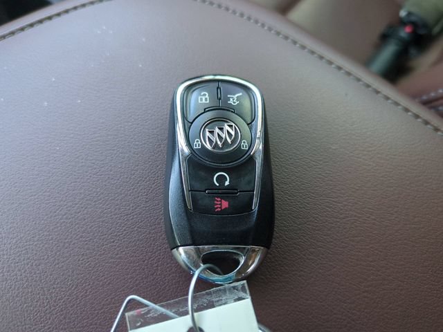 Used 2020 Buick Enclave Avenir w/ Avenir Technology Package FWD image 37