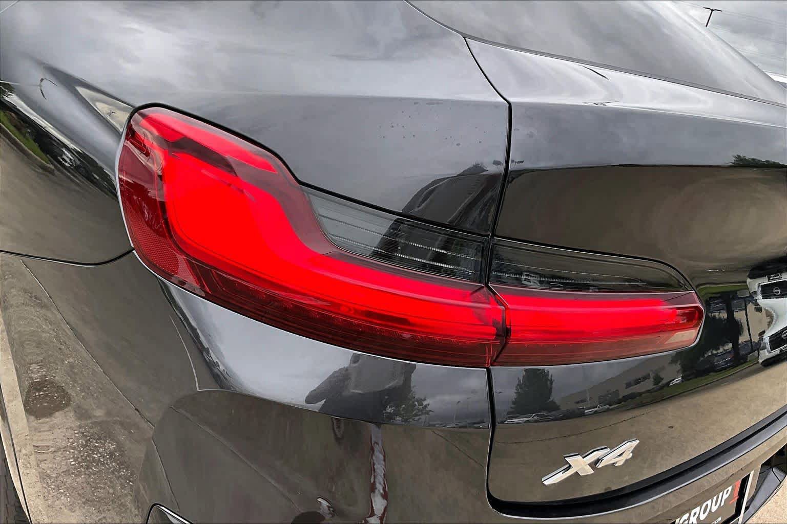 Used 2025 BMW X4 xDrive30i AWD/4WD image 27
