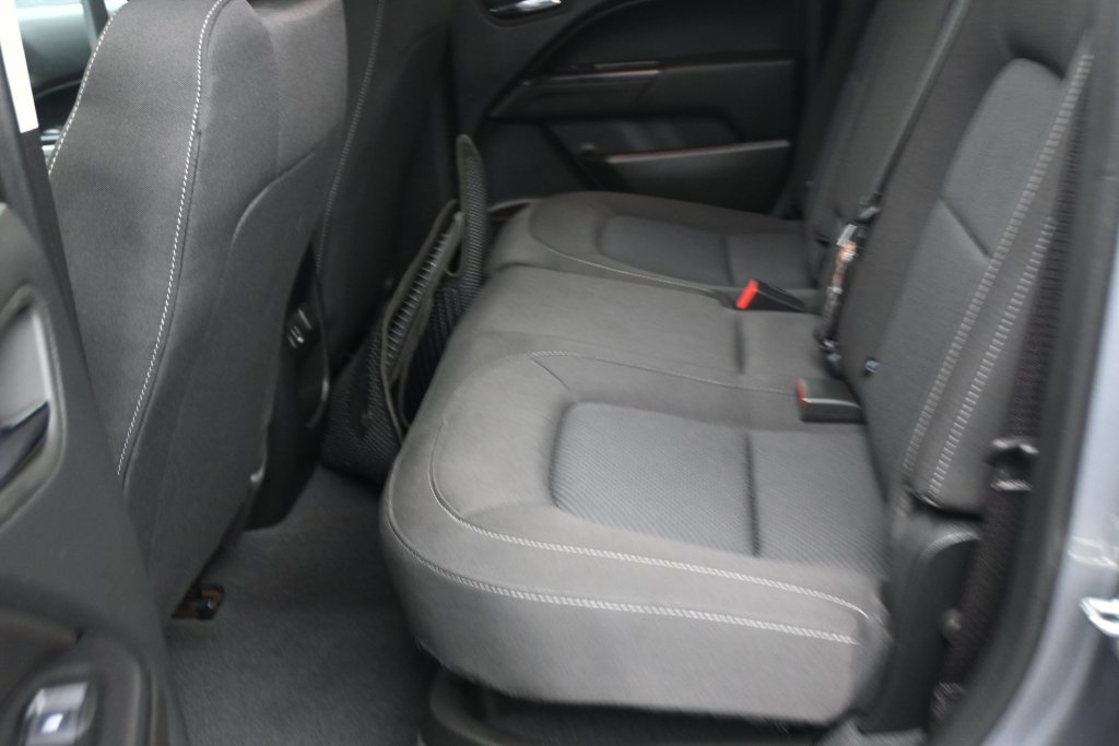 Used 2022 Chevrolet Colorado LT w/ LT Convenience Package RWD image 12