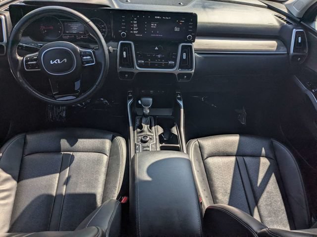 Used 2023 Kia Sorento S w/ Panoramic Sunroof Package AWD/4WD image 15