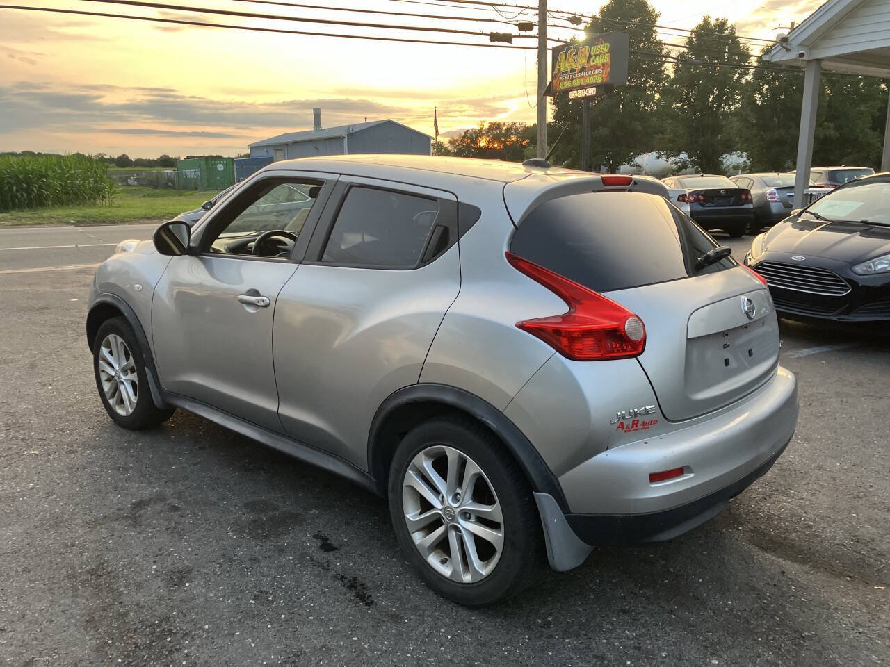 Used 2011 Nissan Juke SV AWD/4WD image 9