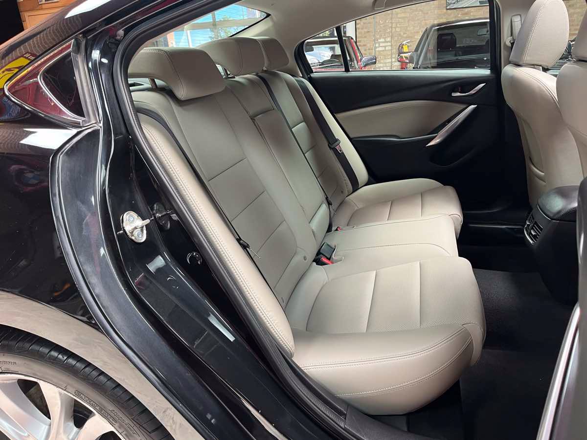 Used 2017 MAZDA MAZDA6 Touring w/ Touring Premium Package FWD image 25