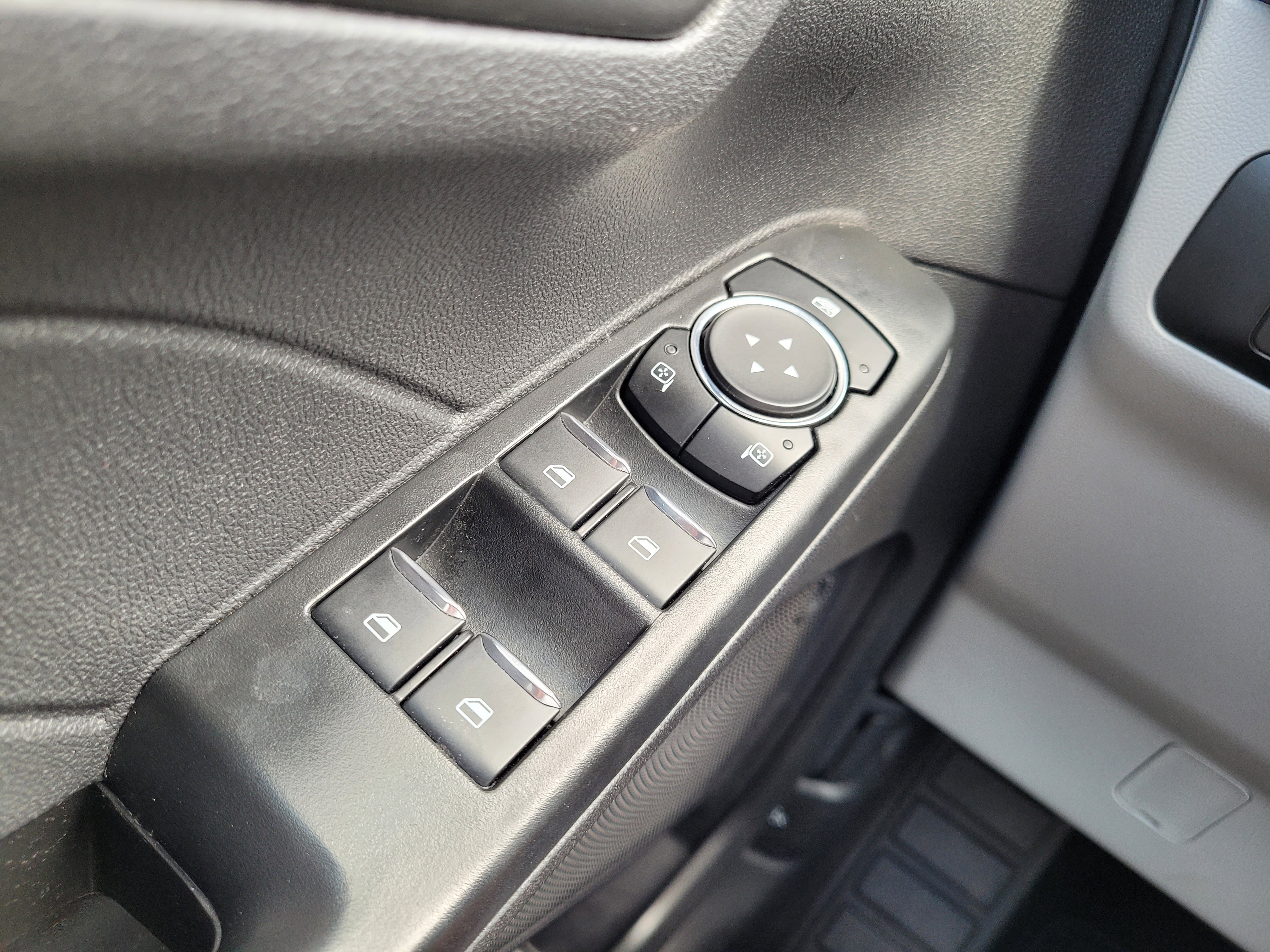 Used 2025 Ford Escape Active w/ Cold Weather Package image 29