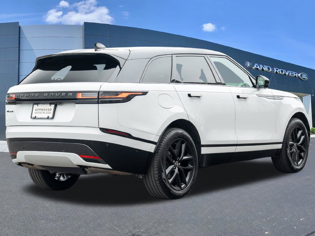 Certified 2026 Land Rover Range Rover Velar Dynamic SE AWD/4WD image 4