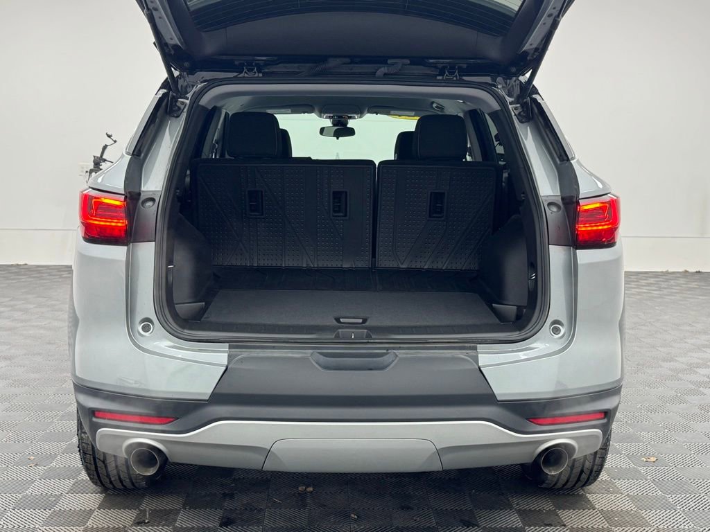 Used 2024 Chevrolet Blazer LT w/ Midnight/Sport Edition image 30