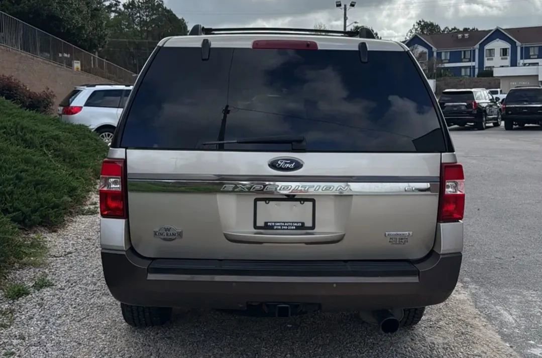 Used 2017 Ford Expedition EL King Ranch RWD image 8