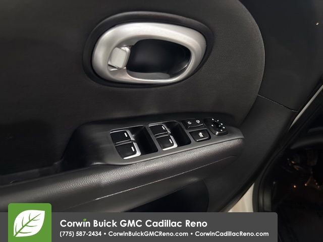 Used 2019 Kia Soul image 13