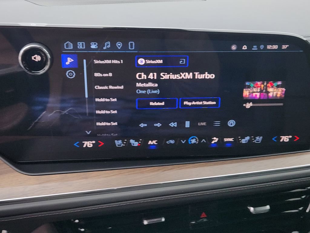 New 2026 Chevrolet Tahoe High Country w/ Sun And Tow Package image 13