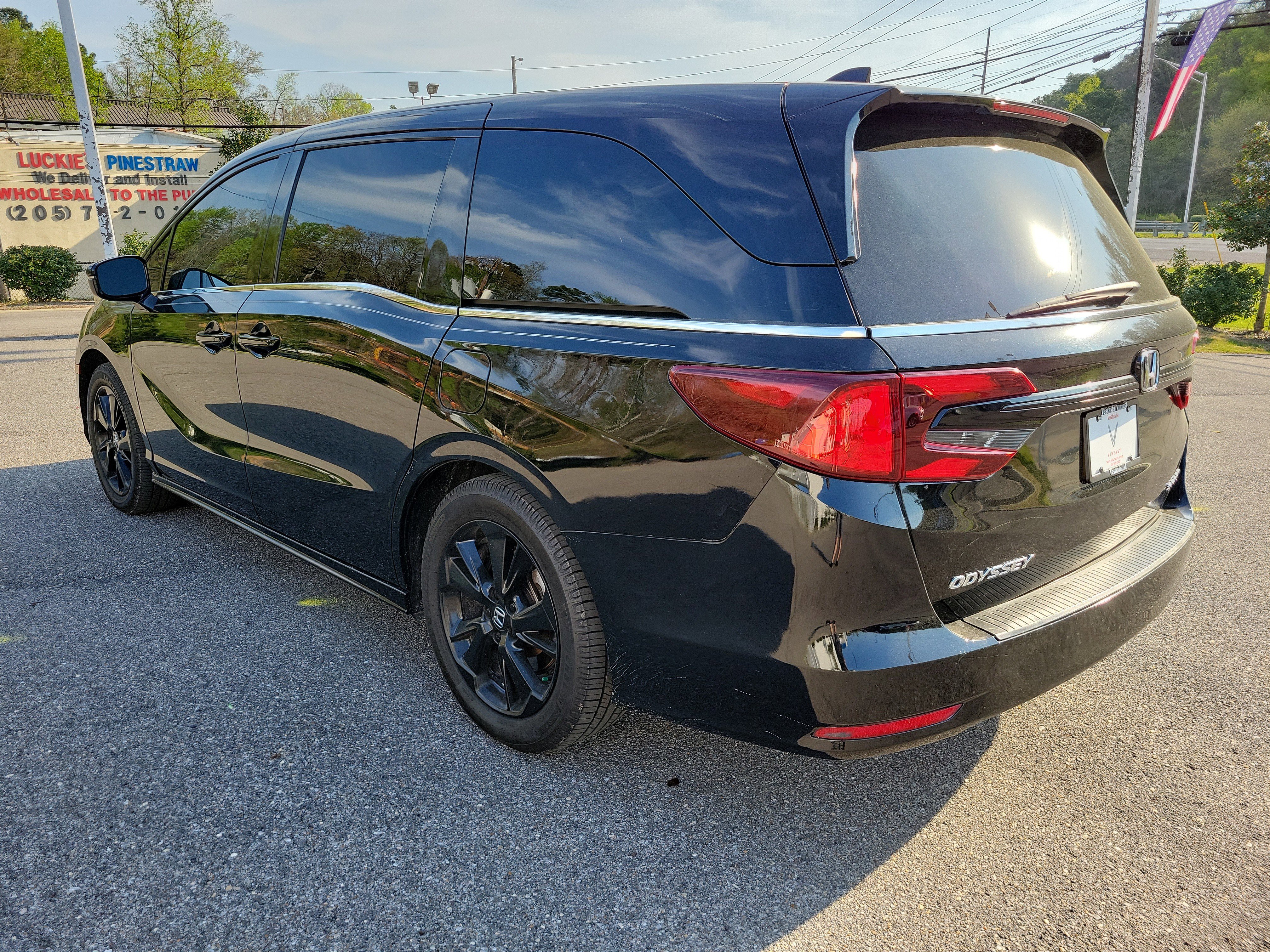 Used 2023 Honda Odyssey Sport image 7