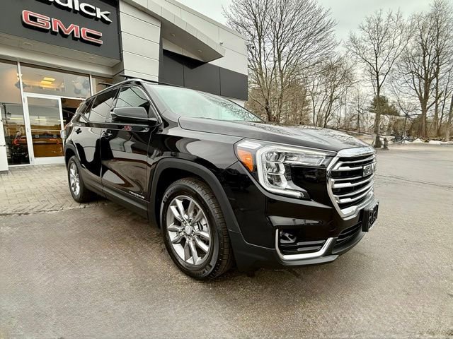 Used 2022 GMC Terrain SLT w/ Infotainment Package II image 6