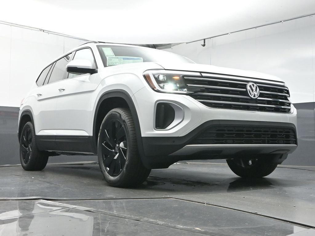 New 2026 Volkswagen Atlas SE image 33