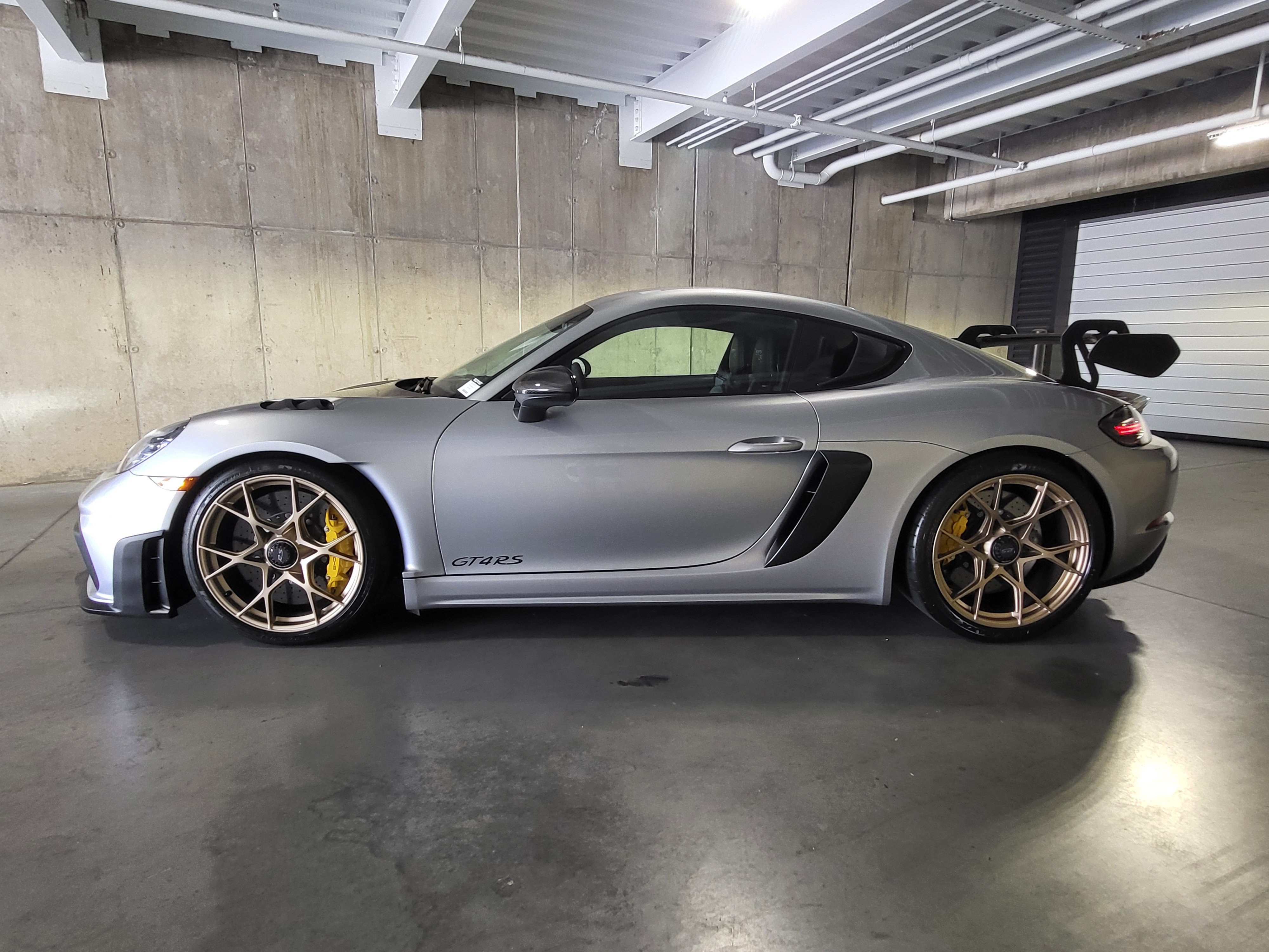 Certified 2024 Porsche 718 Cayman GT4 RS RWD image 2