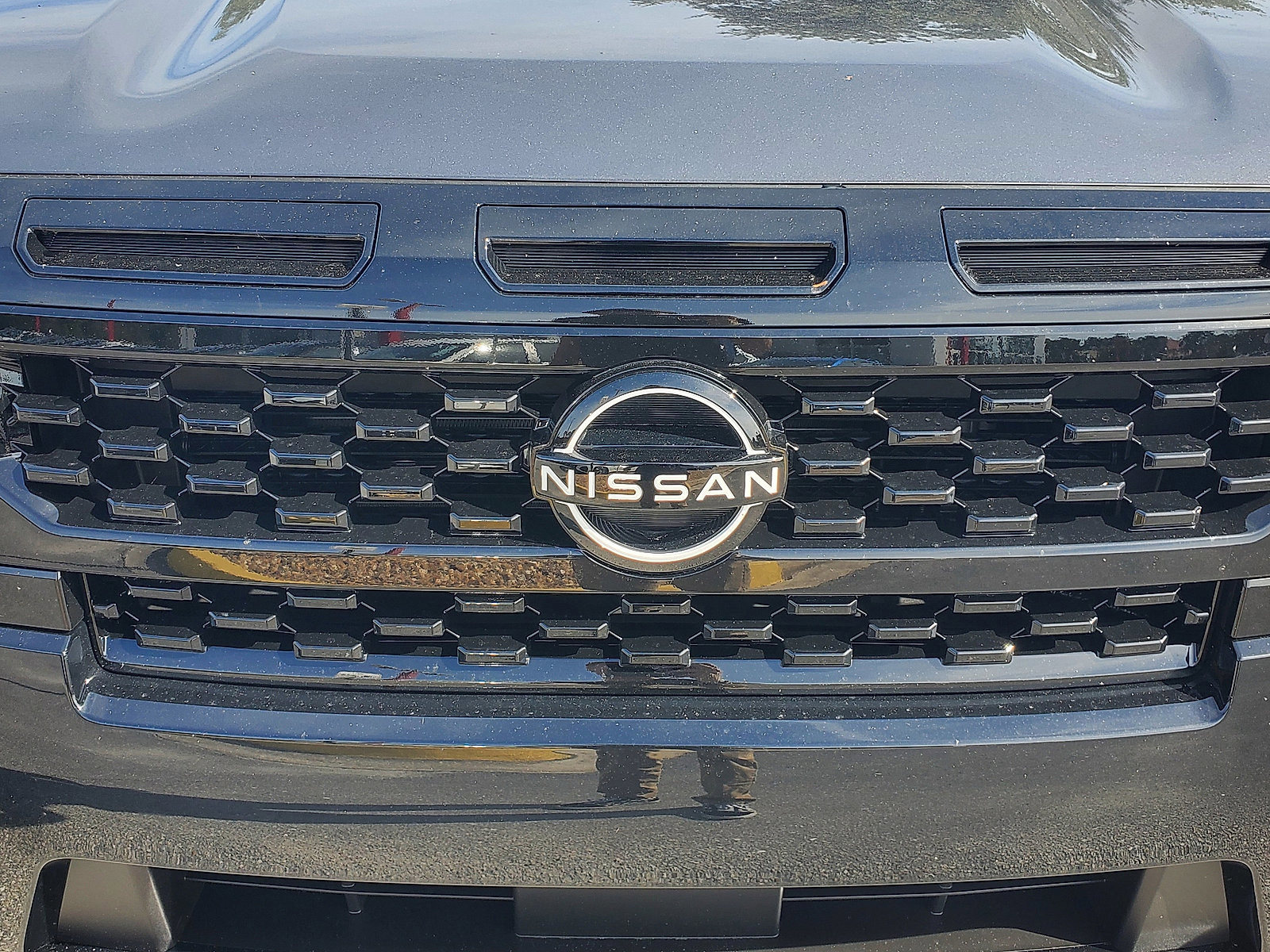 New 2026 Nissan Frontier SV w/ Tow Package AWD/4WD image 12