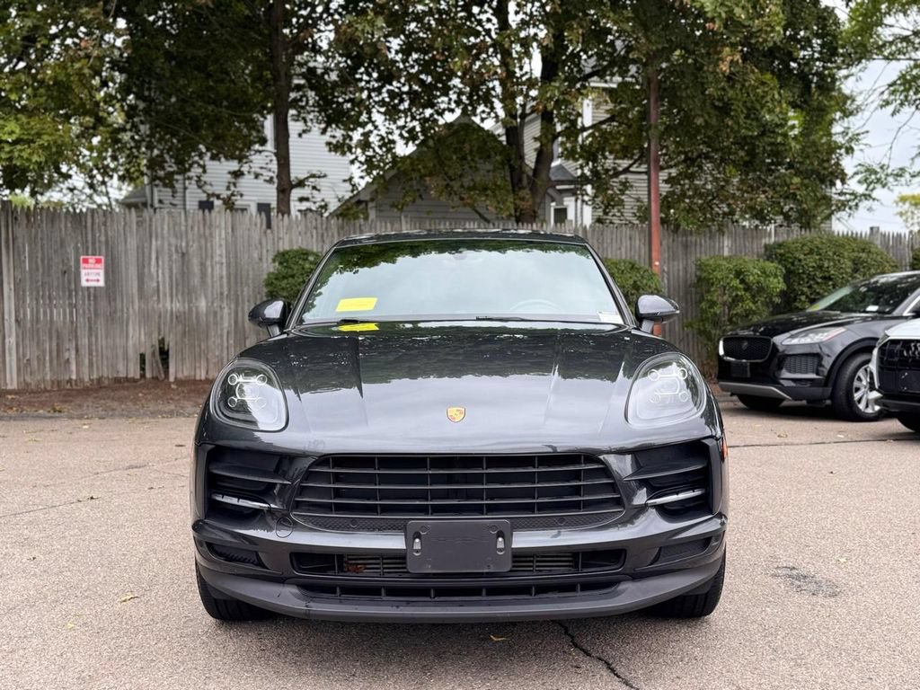 Used 2020 Porsche Macan AWD/4WD image 9