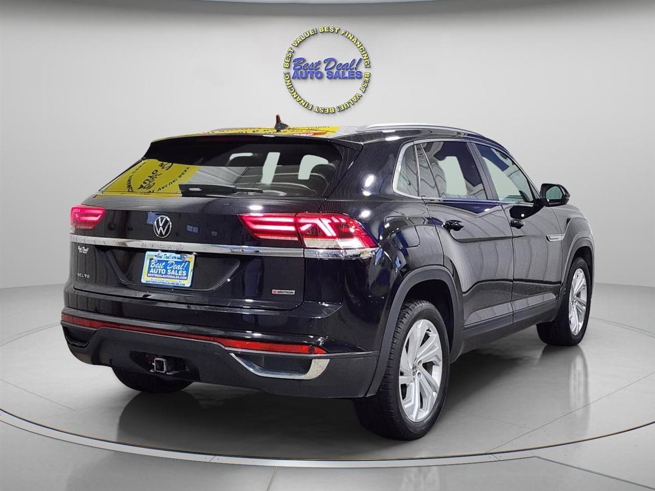 Used 2020 Volkswagen Atlas Cross Sport SEL AWD/4WD image 5