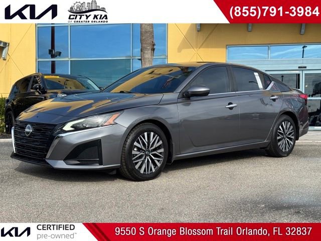 Used 2024 Nissan Altima 2.5 SV w/ SV Premium Package