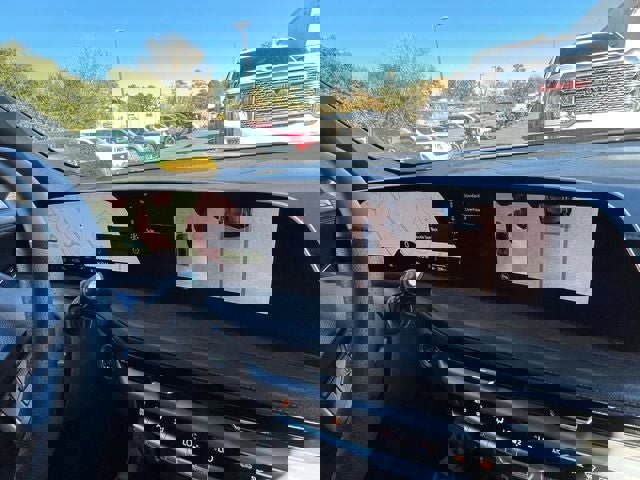 Used 2025 Cadillac XT4 Sport image 26