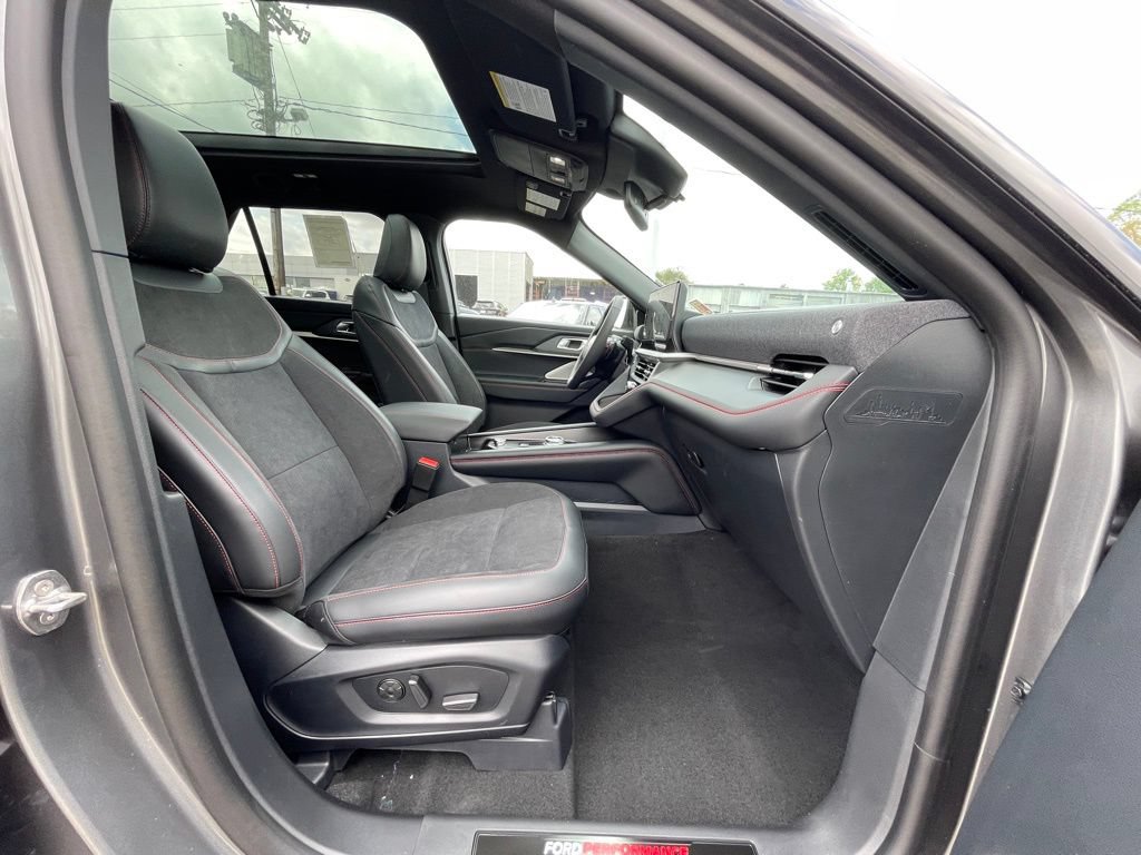 New 2026 Ford Explorer ST w/ Sun And Sound Package AWD/4WD image 28