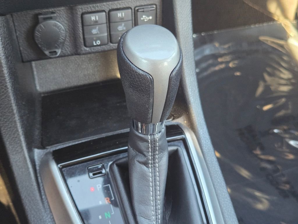 Used 2016 Toyota Corolla S Premium FWD image 34