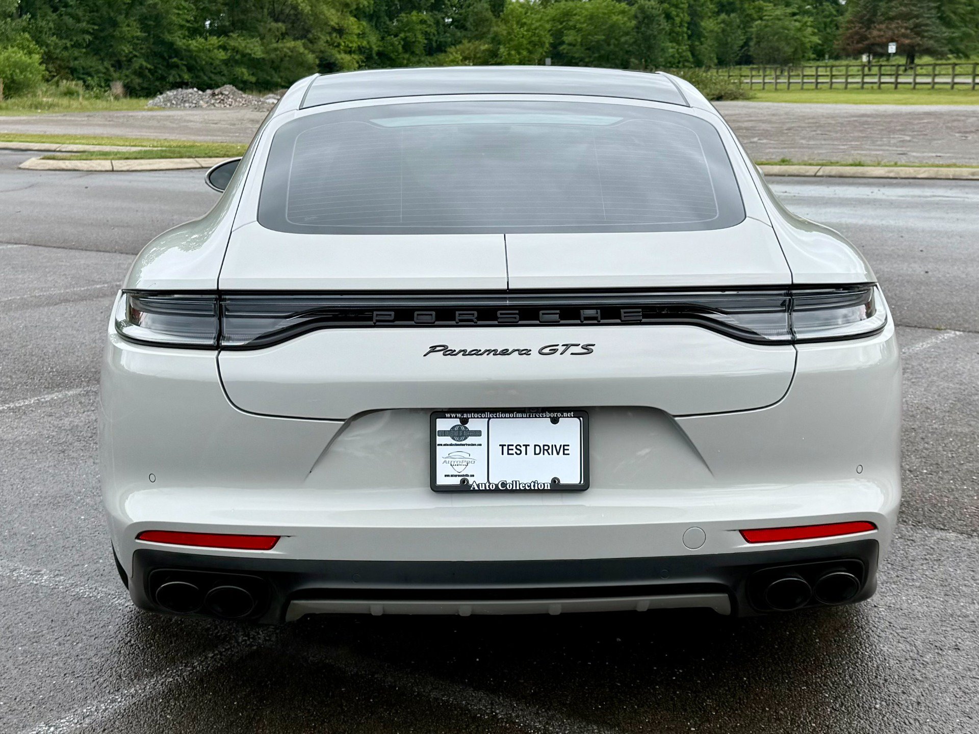 Used 2022 Porsche Panamera GTS w/ Premium Package AWD/4WD image 6